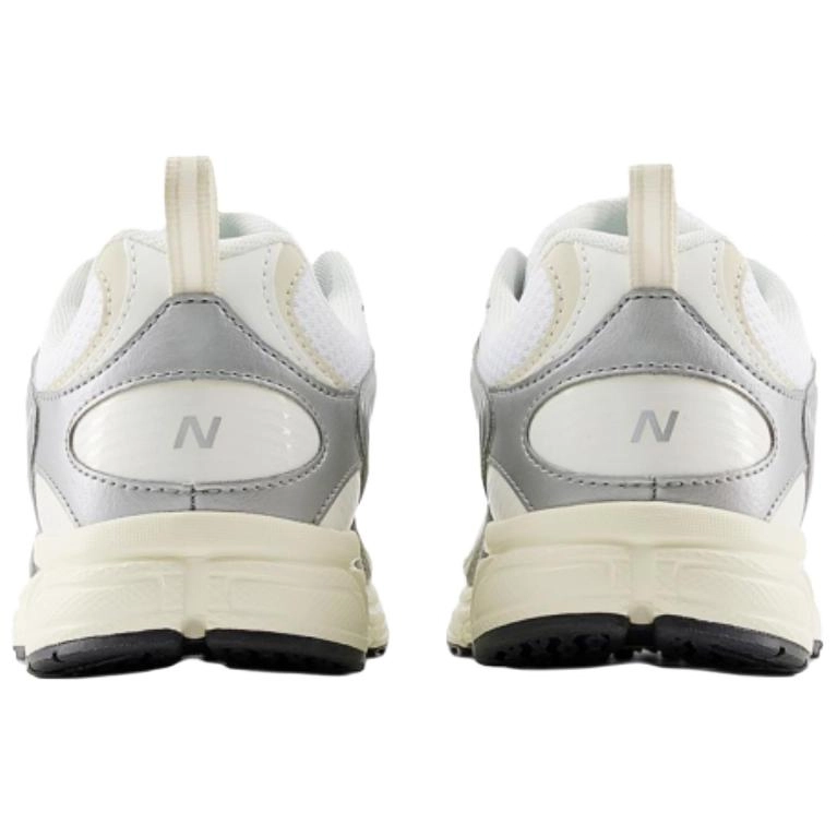 New Balance 408
