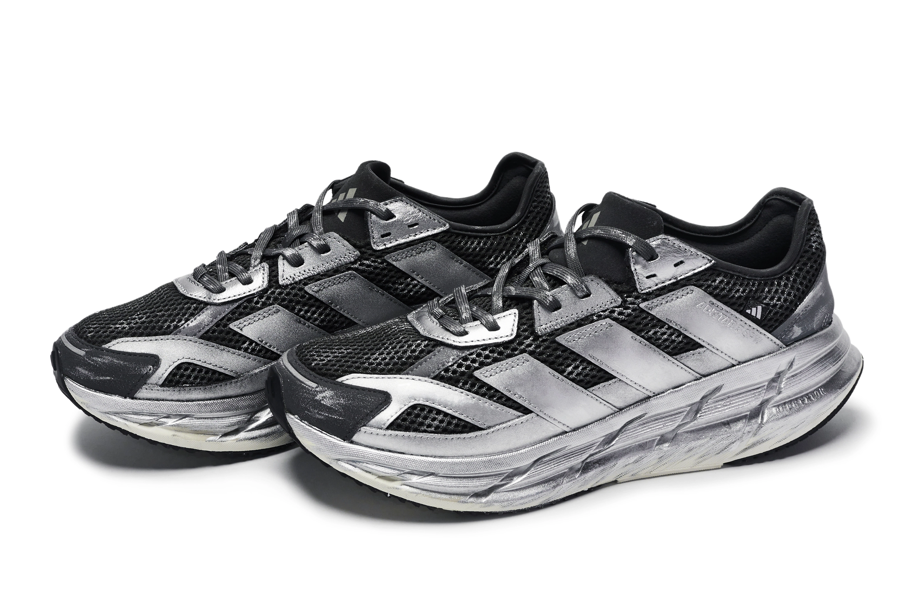 adidas ADISTAR 3 811