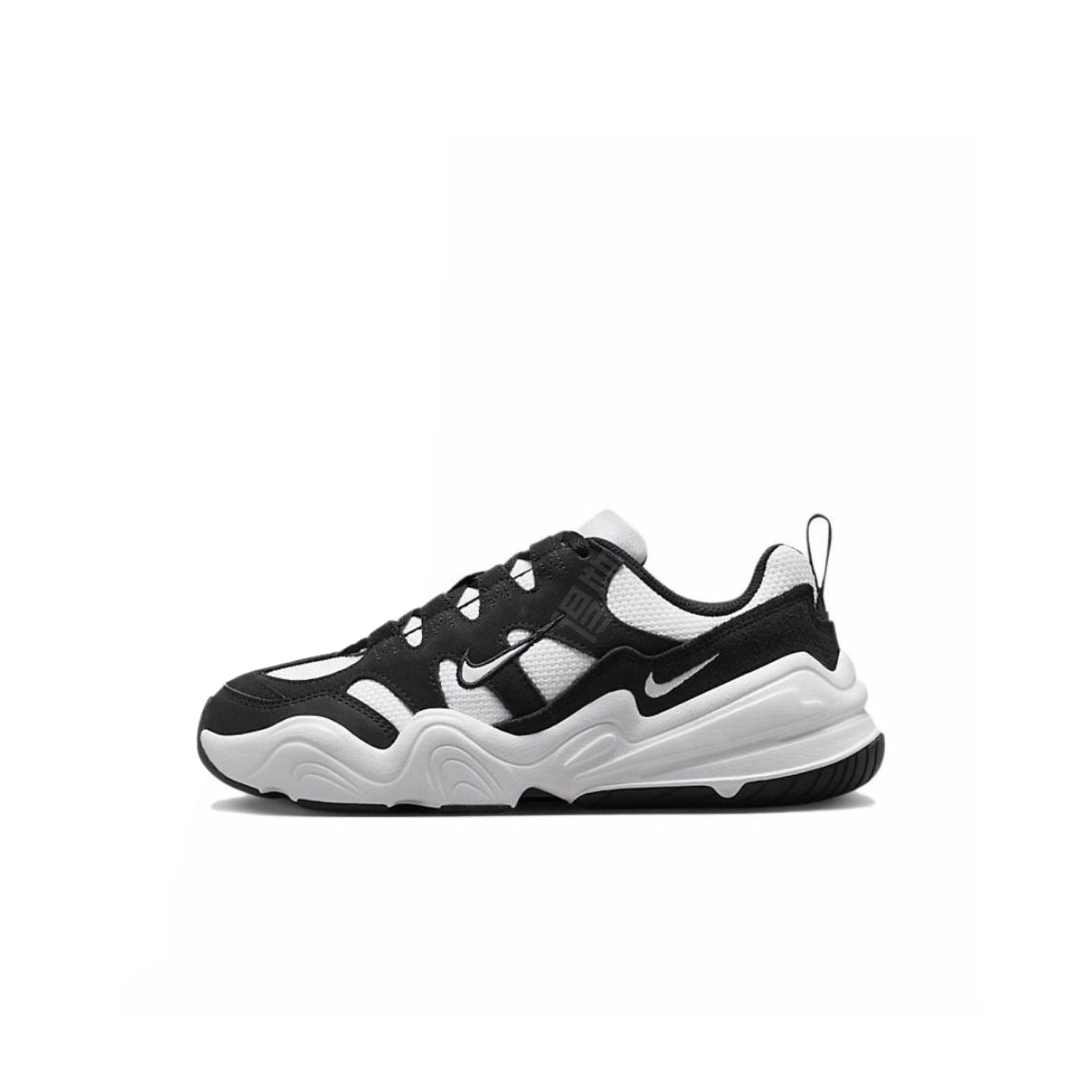 Nike Tech Hera