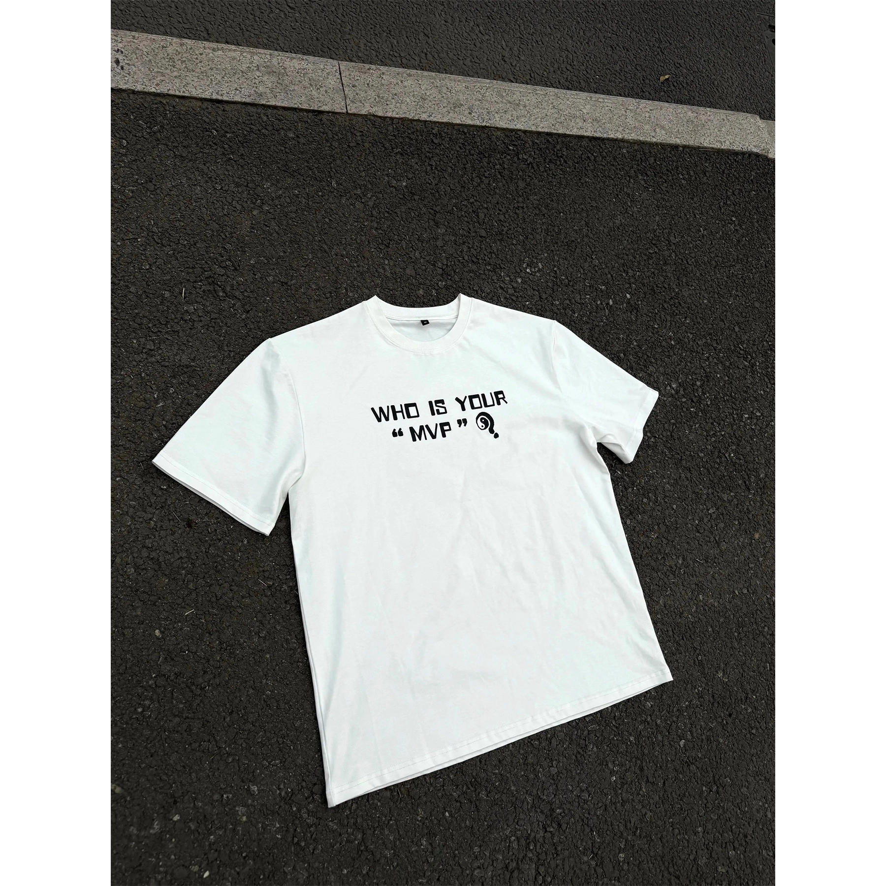 MOOTONAL " T