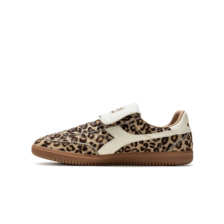 diadora Saunter FC