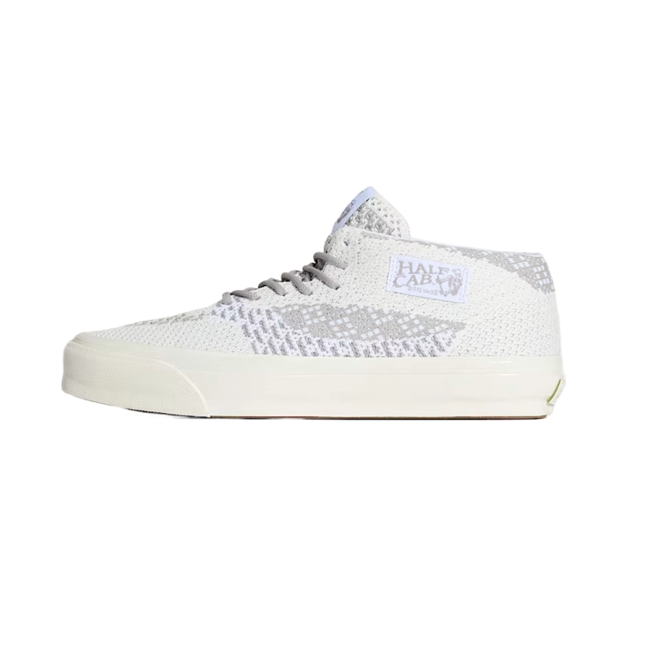 Vans PREMIUM Half Cab