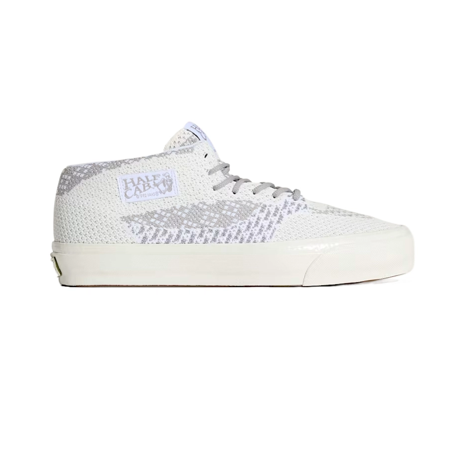Vans PREMIUM Half Cab