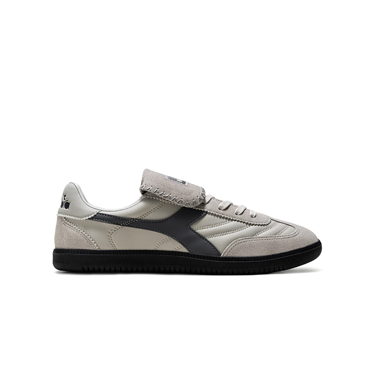 diadora Saunter FC