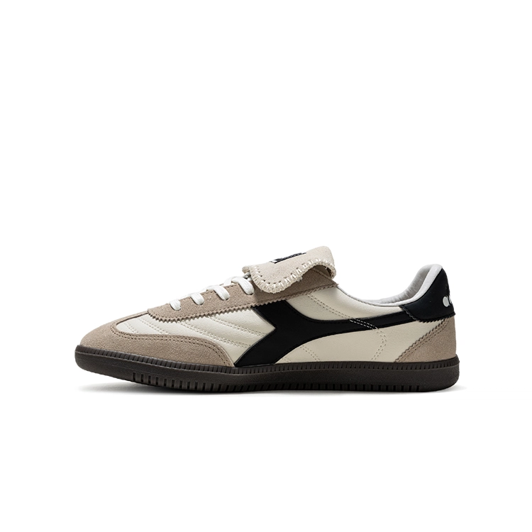 diadora Saunter FC