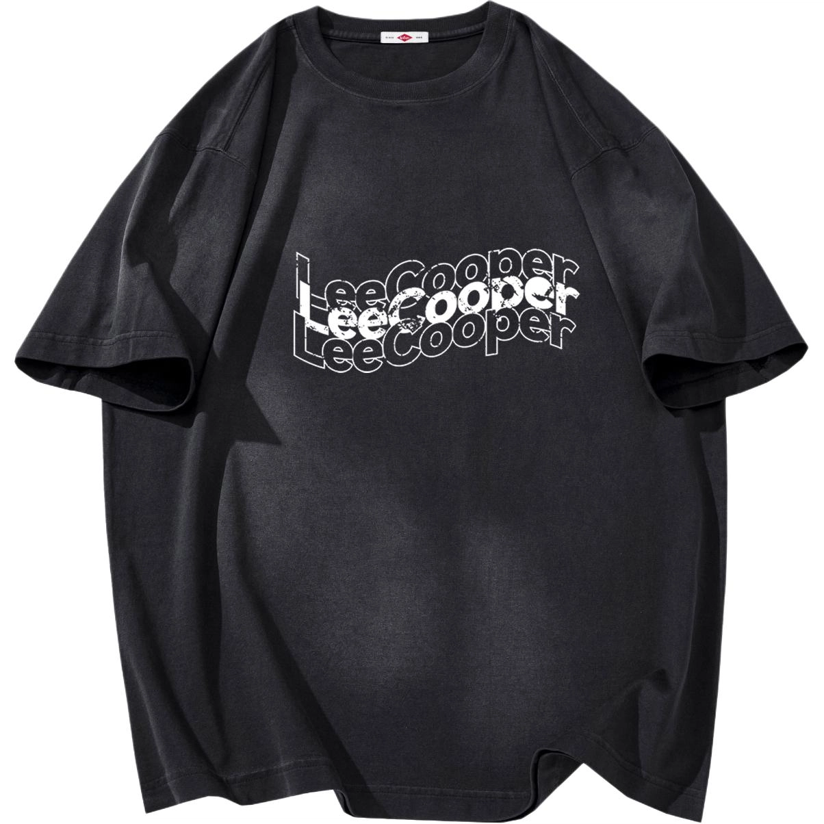 Lee Cooper T