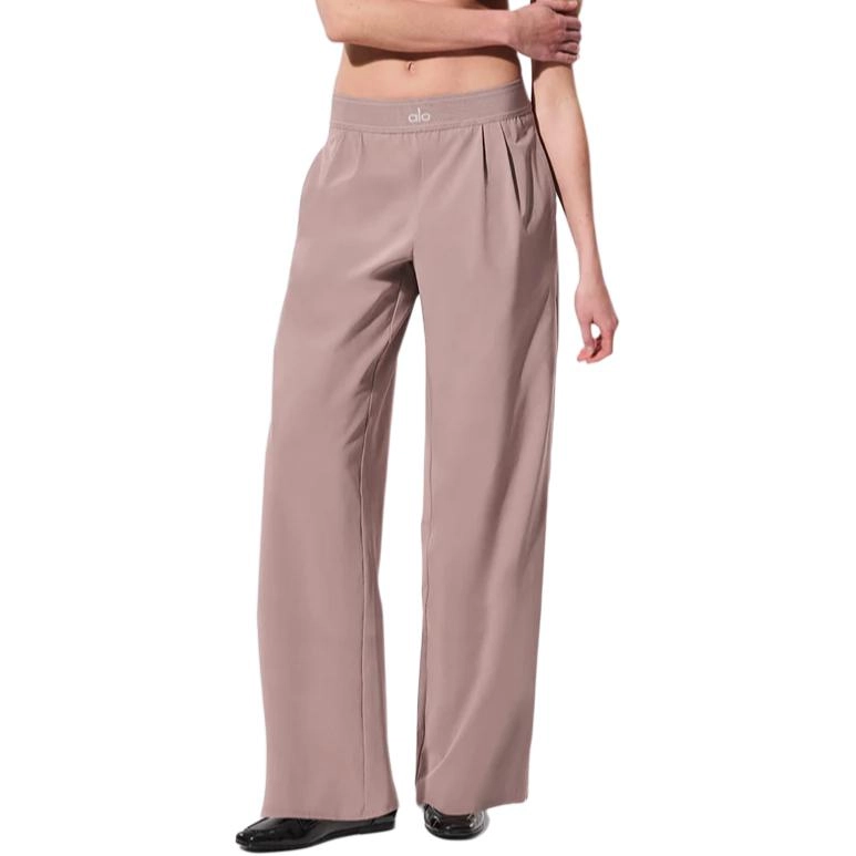 alo yoga SUIT UP TROUSER logo