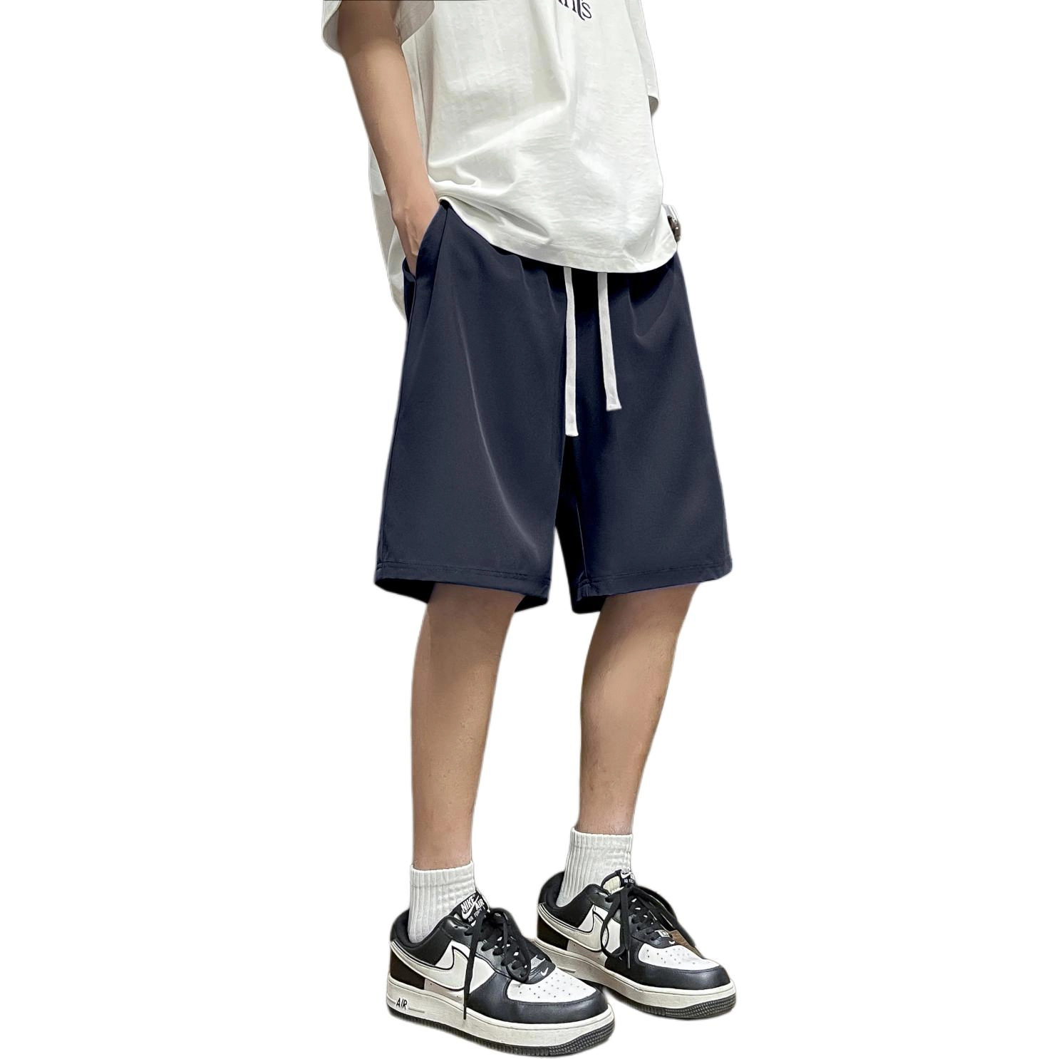 AWAO