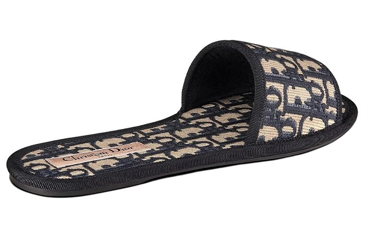 DIOR Chez Moi
