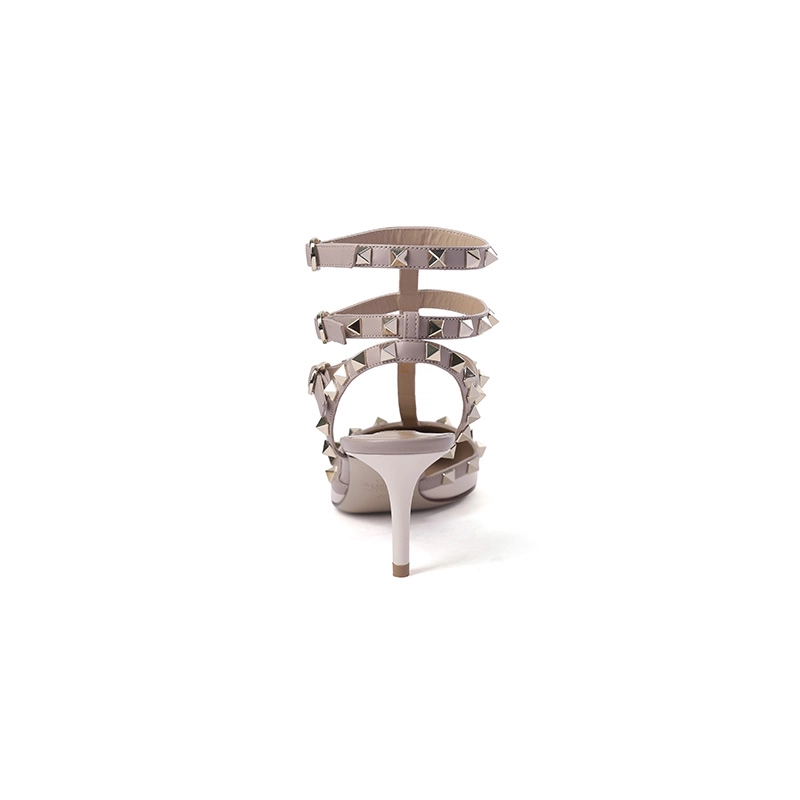 Valentino ROCKSTUD 6.5cm