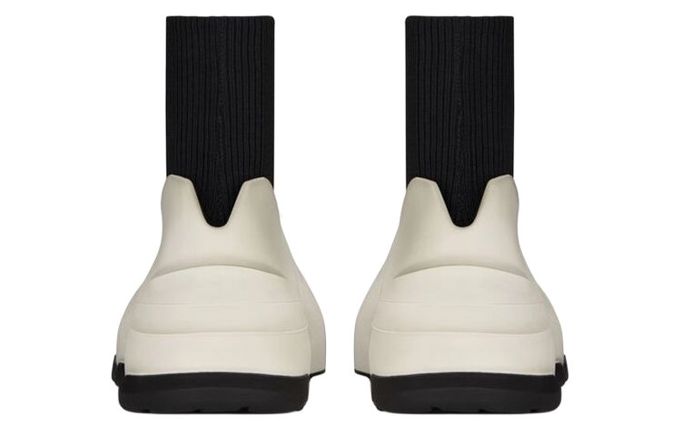 Givenchy MONUMENTAL MALLOW