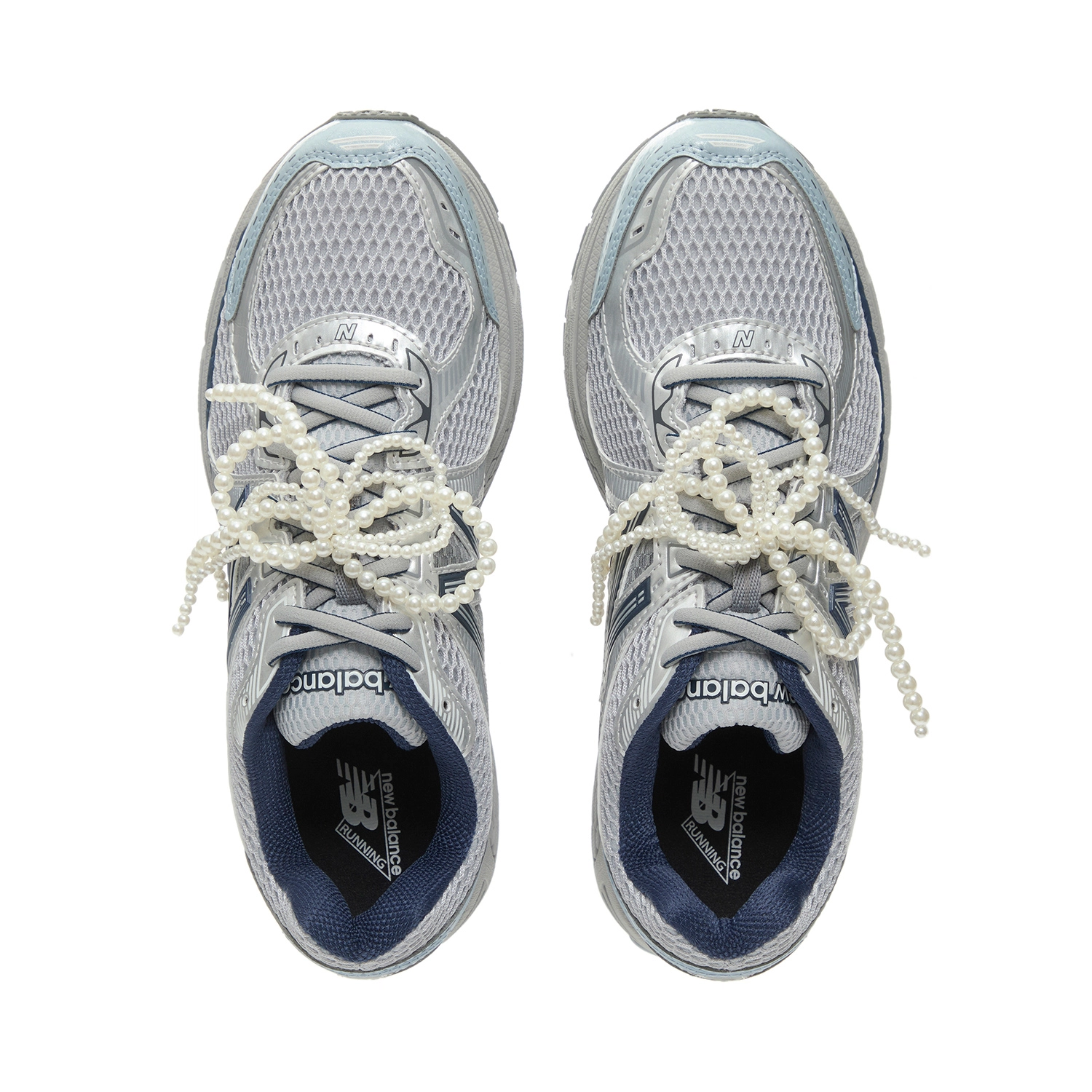 New Balance NB 860 v2