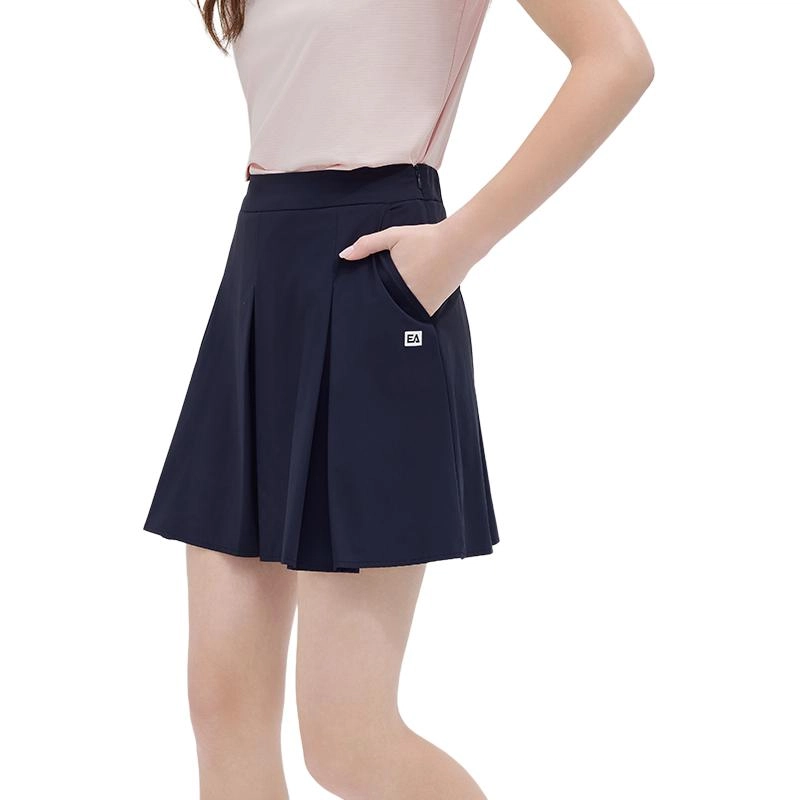 Elle Active