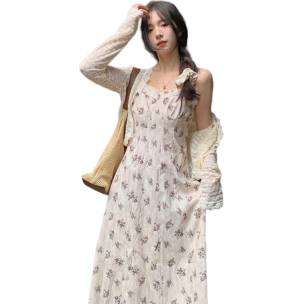 纤丝鸟 法式温柔风浪漫小花设计感百搭蕾丝开衫吊带连衣裙 女款