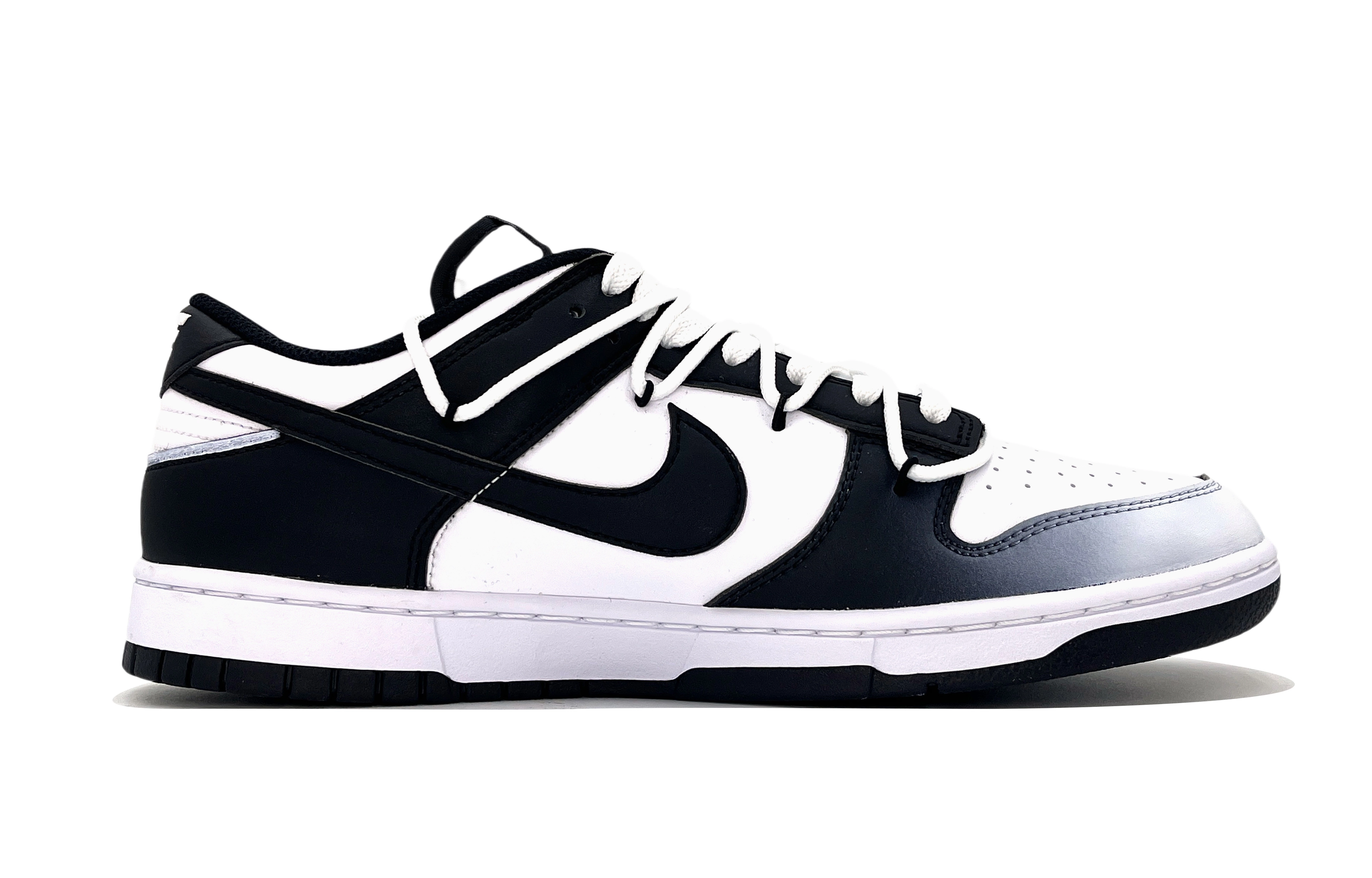 Nike Dunk LOW RETRO Panda White Black