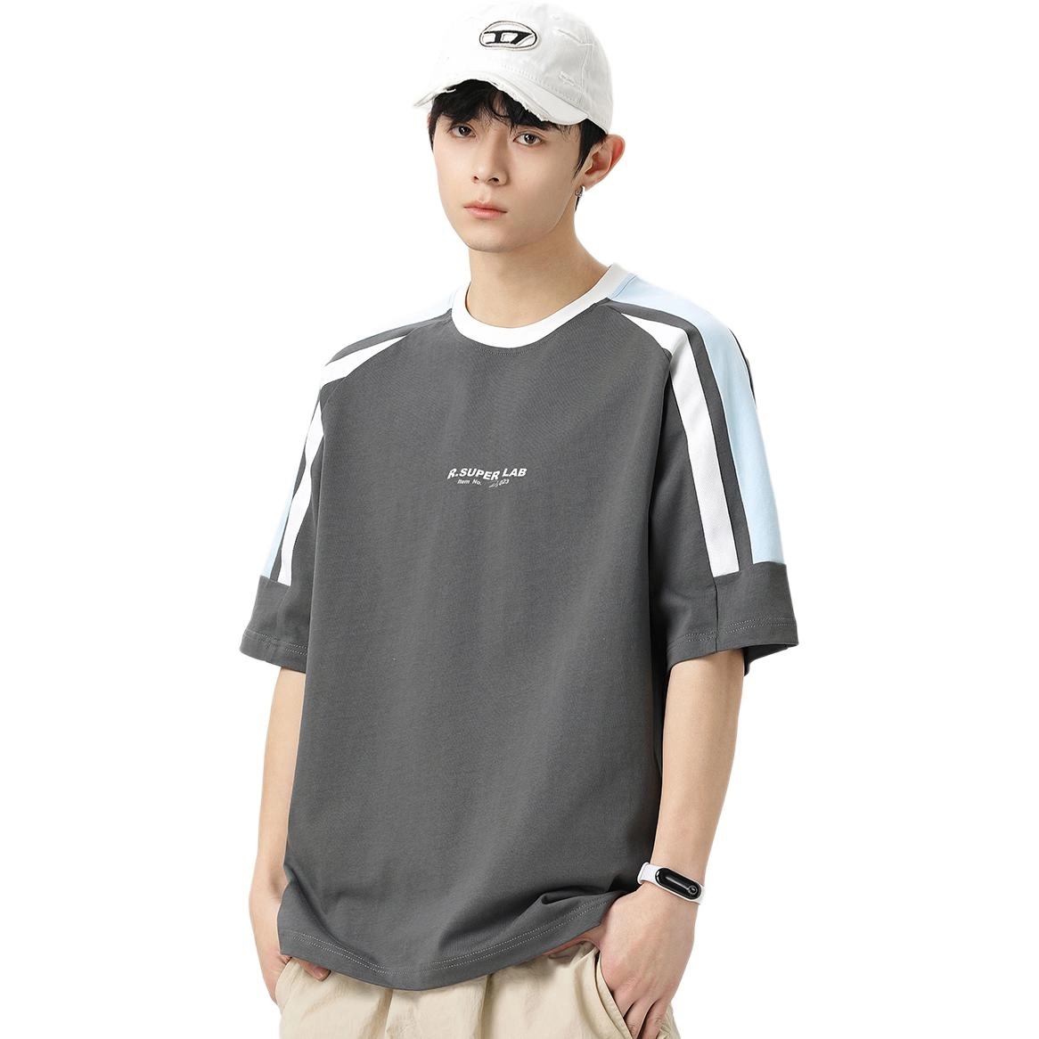 R.super T