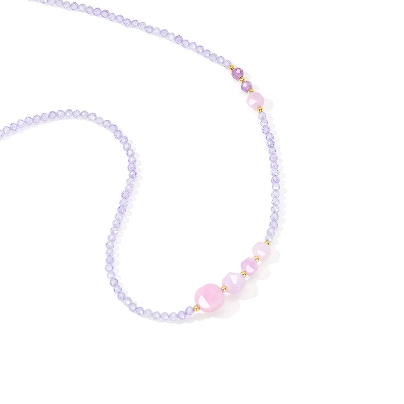 Lady go choker