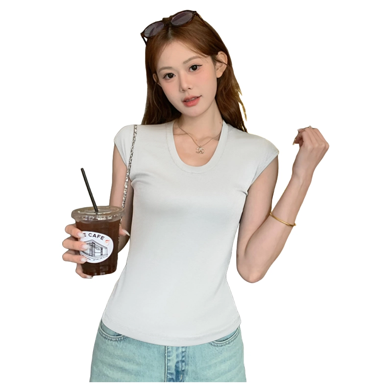 AWAO U T