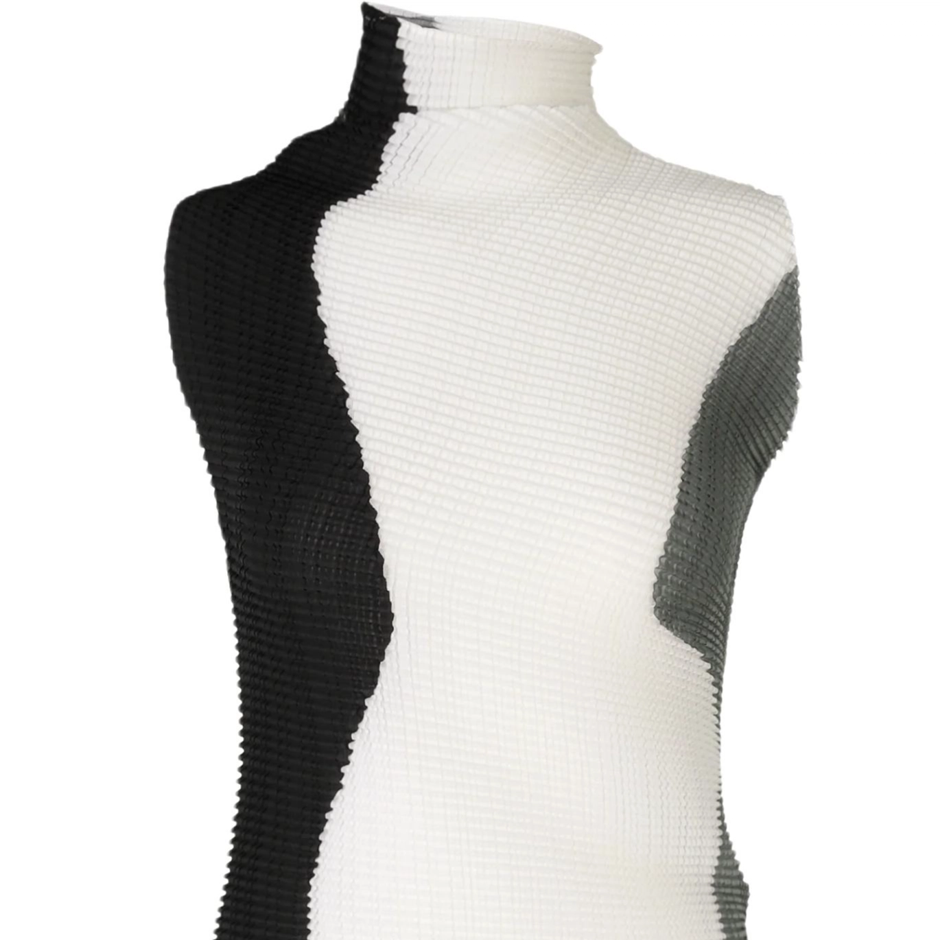 ISSEY MIYAKE FW25