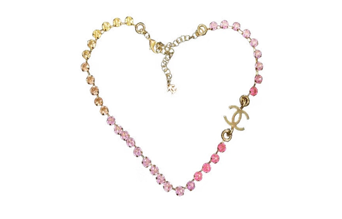 CHANEL C -
