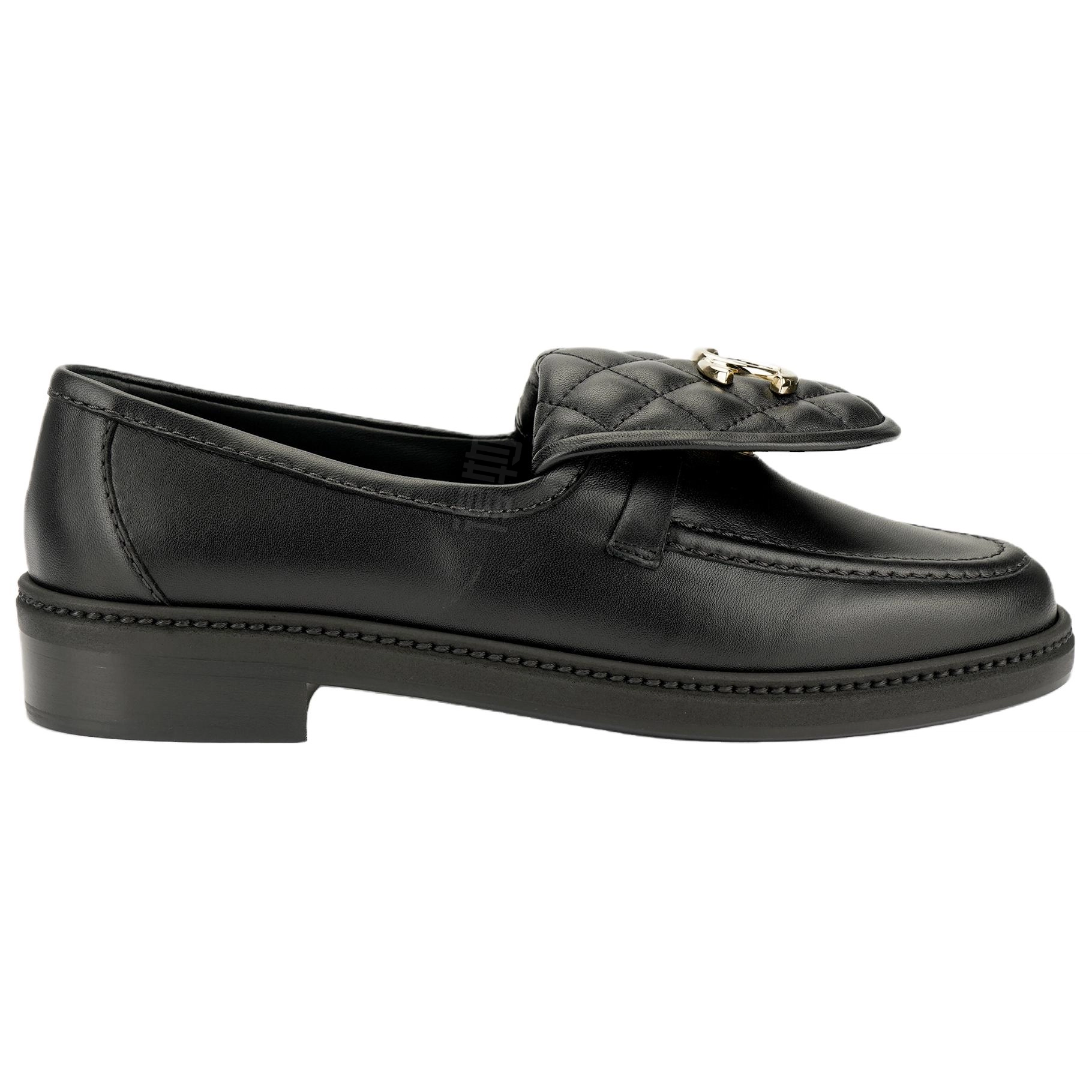 CHANEL Loafers