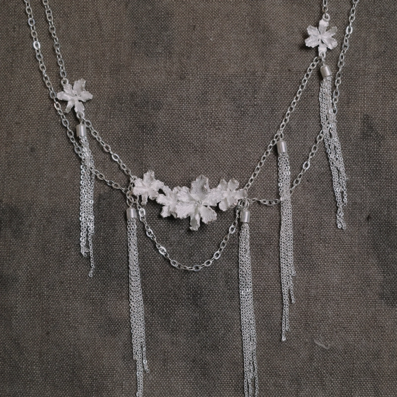 Empress 47 925