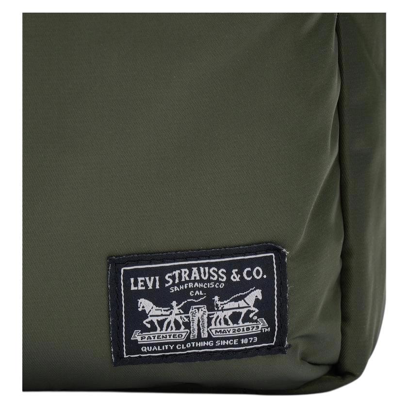 levis