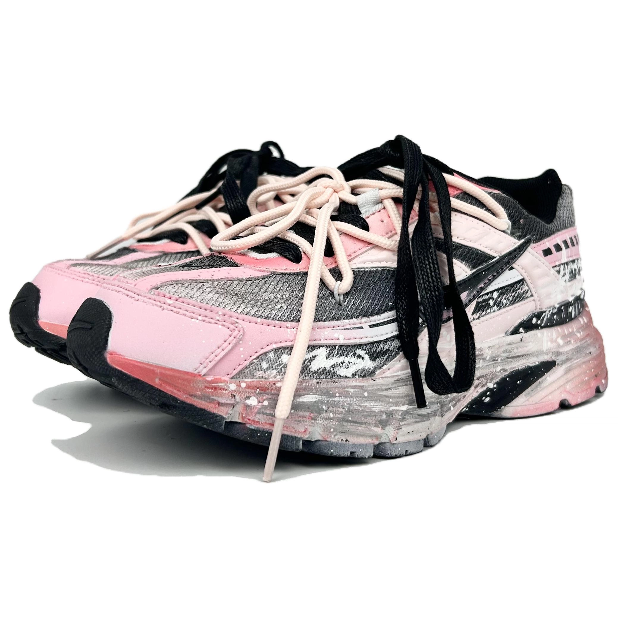 Nike Initiator