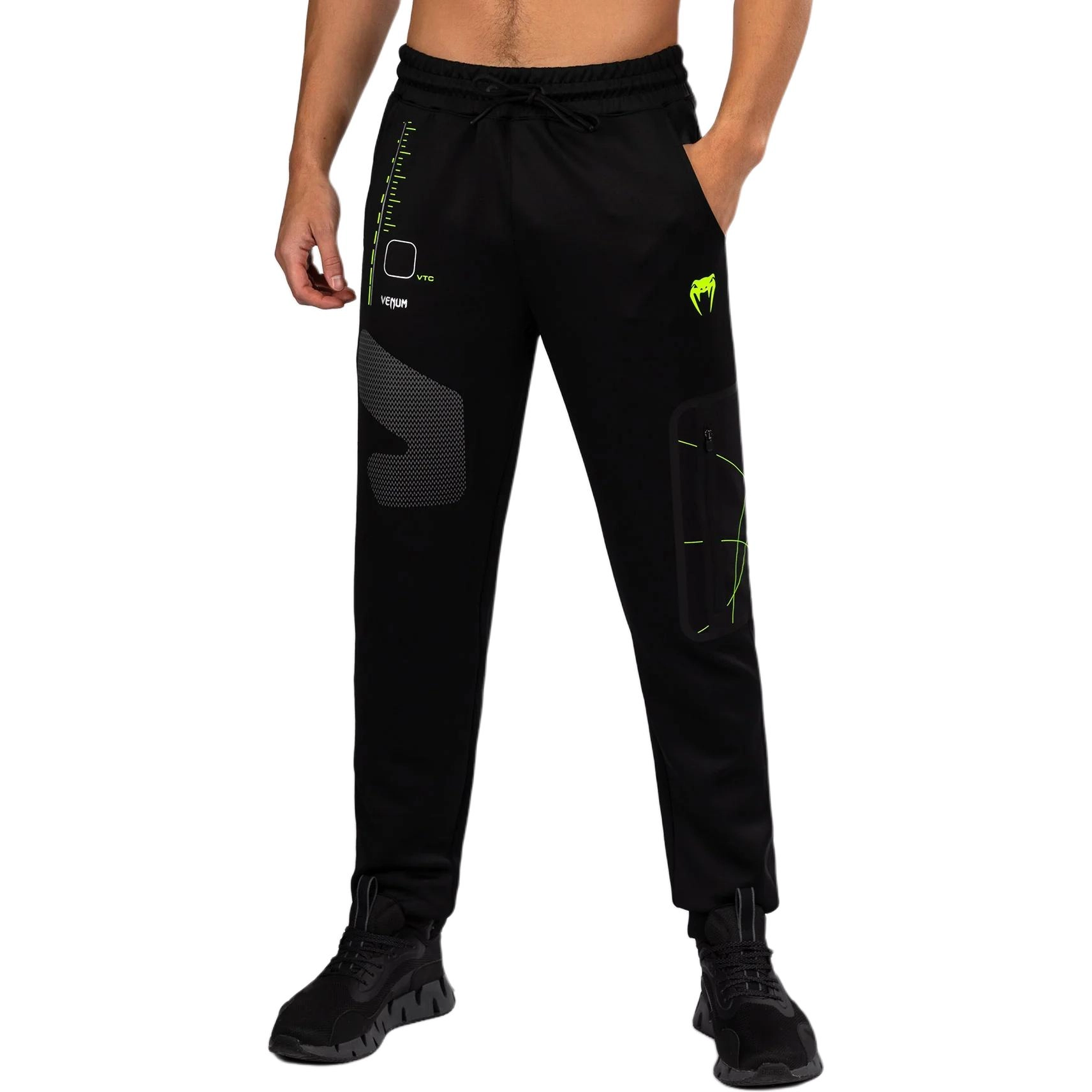 VENUM Training Camp 4.0