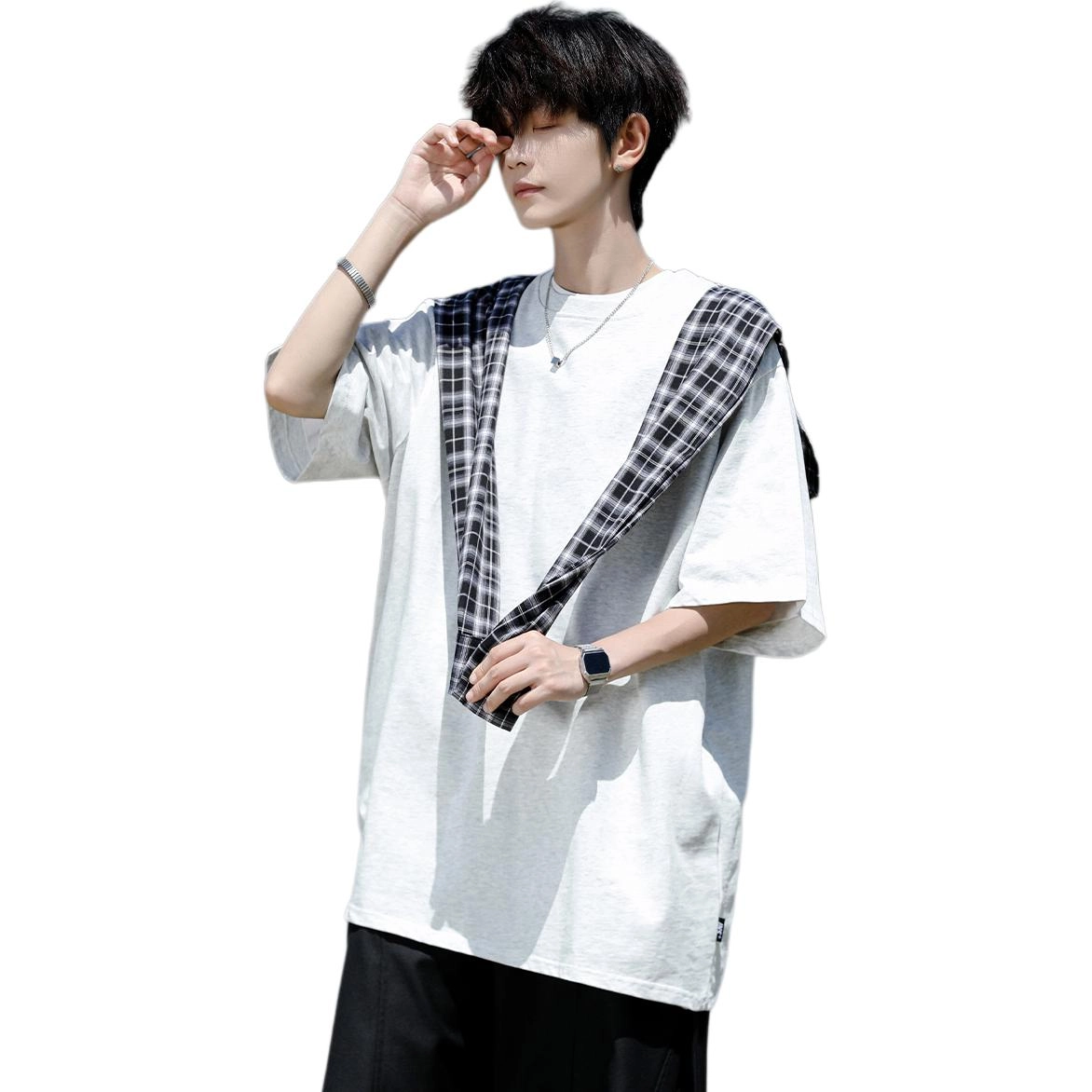 AWAO T