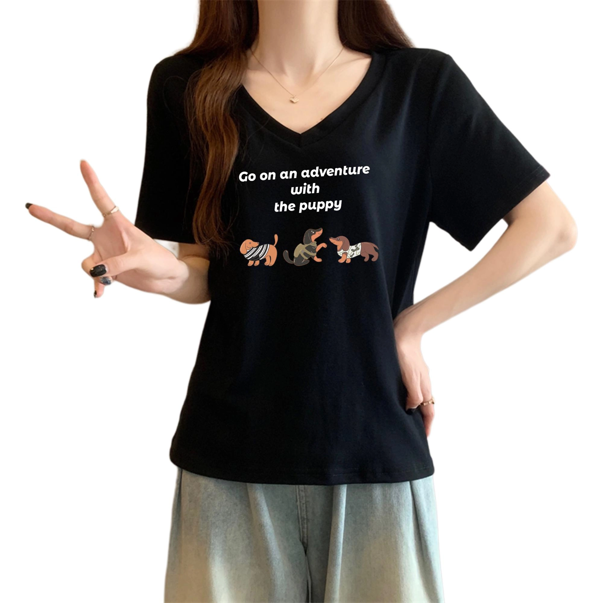 AWAO VLogo T