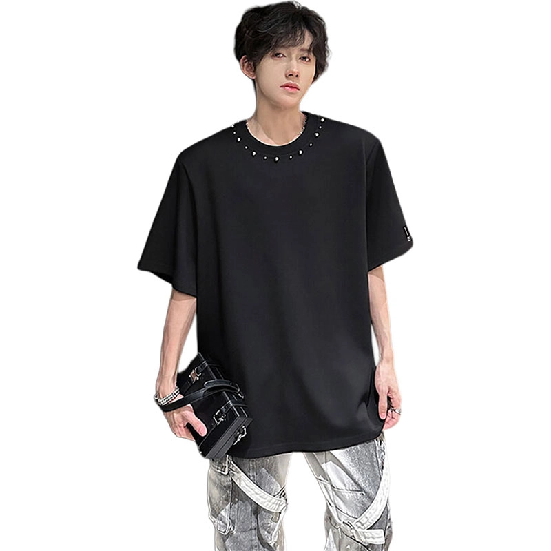 URBAN AUTHENTIC T