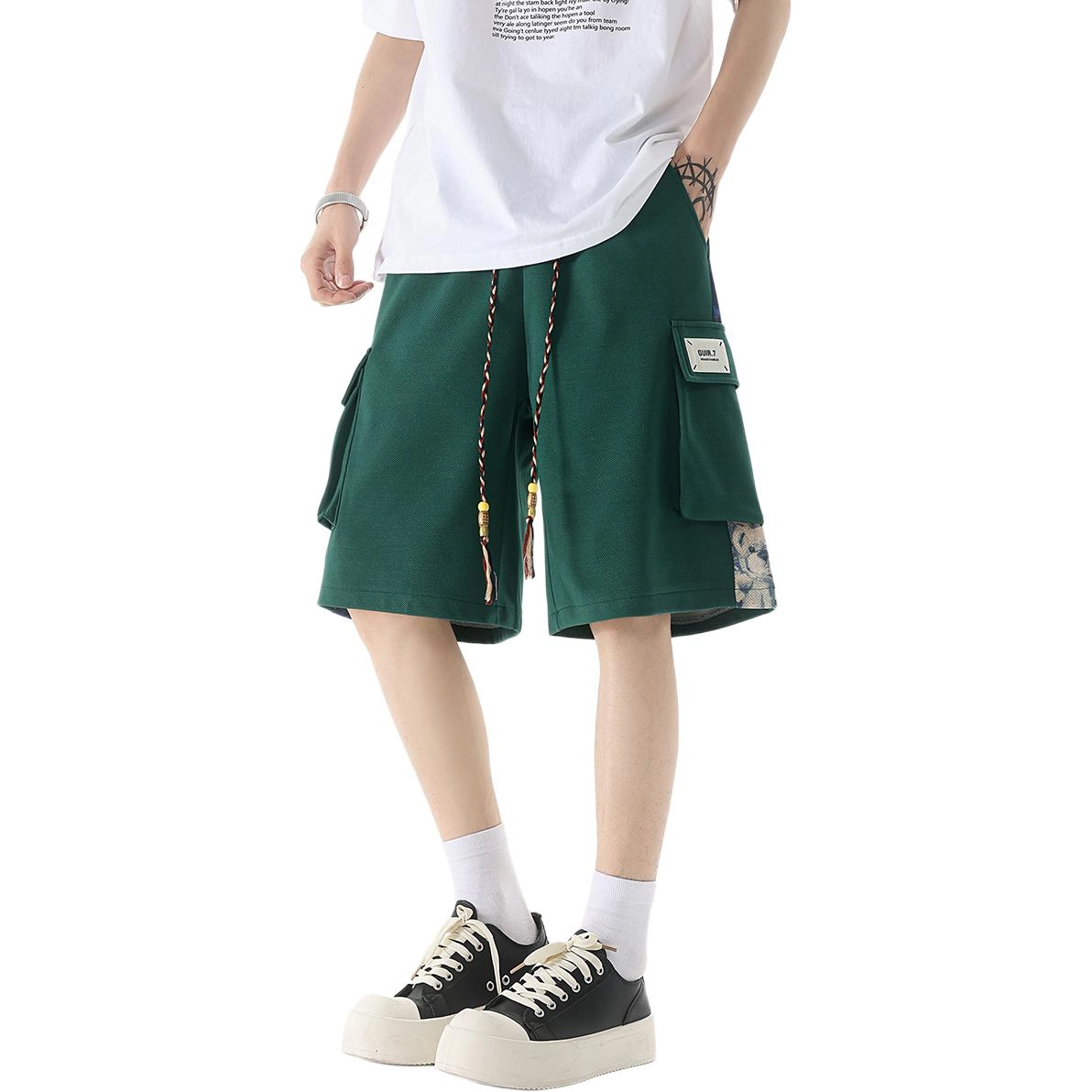 AWAO