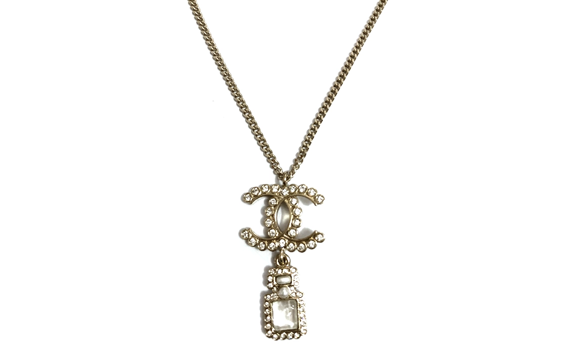 CHANEL C
