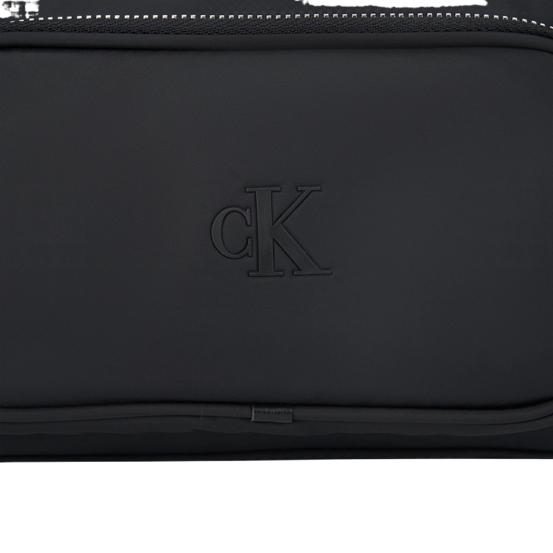 CALVIN KLEIN