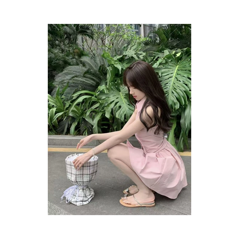 依钗 百搭时尚气质纯色清新无袖连衣裙 女款
