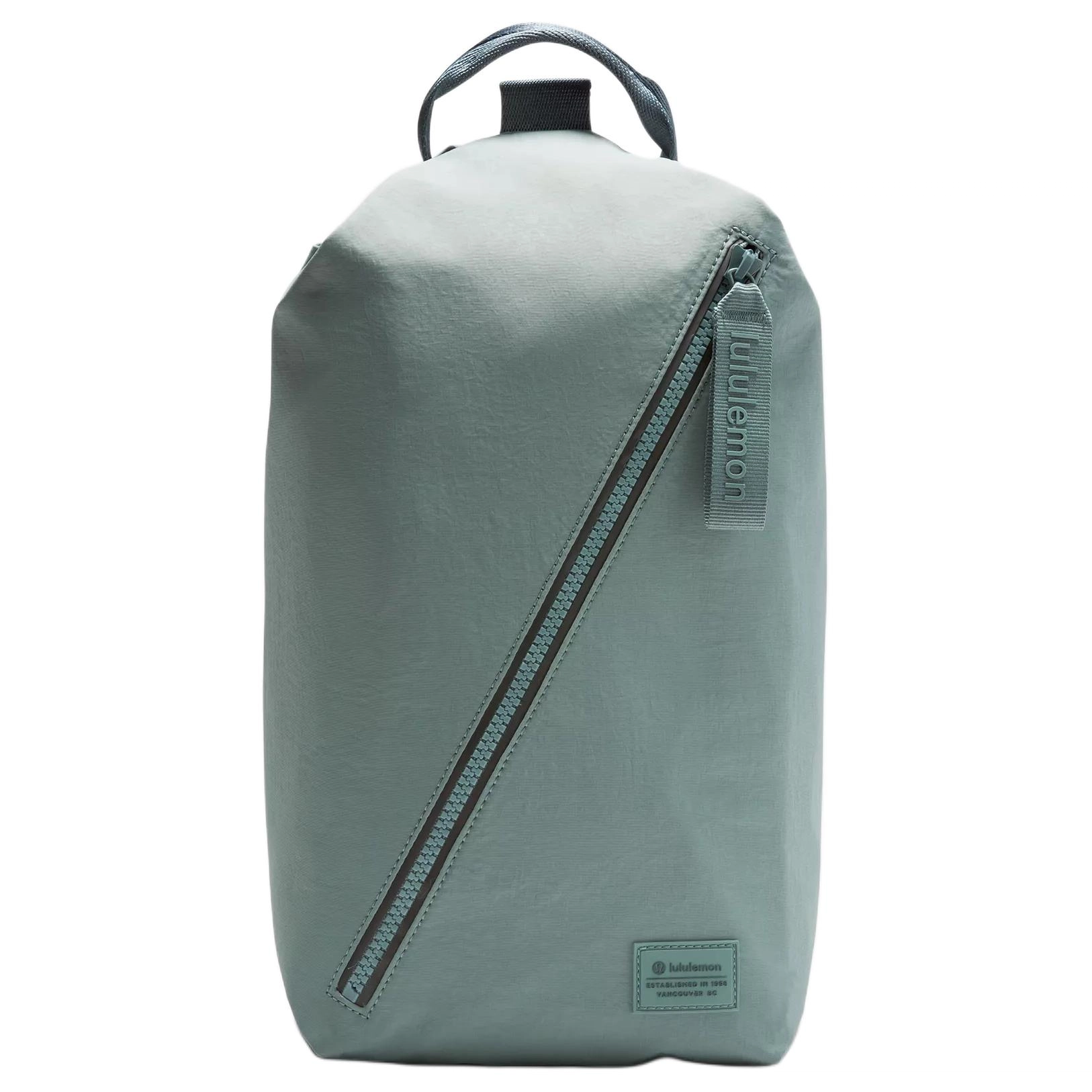 lululemon 9L Fast Track 2.0