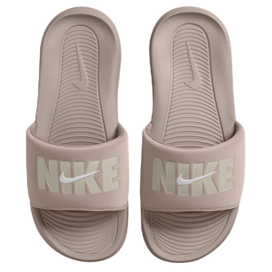 Nike Victori One SE