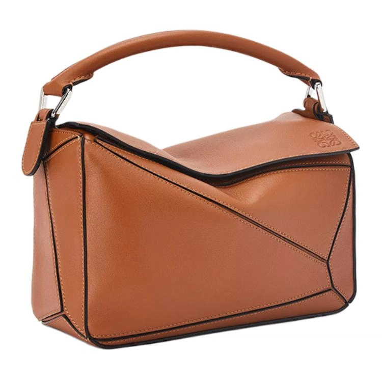 LOEWE Puzzle Anagram