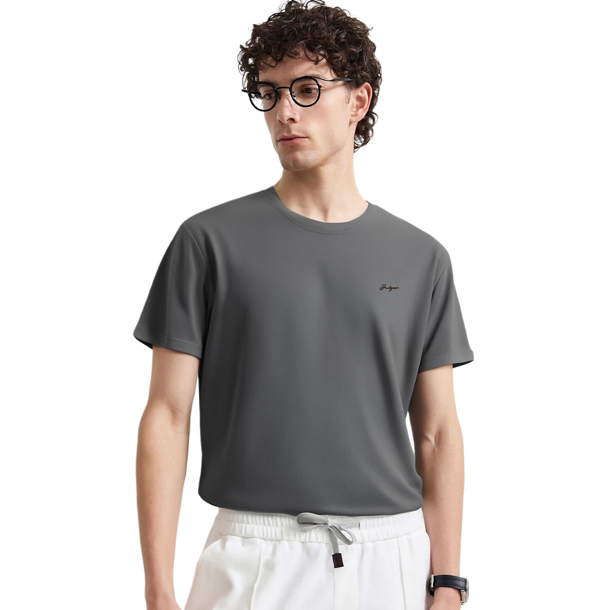 JUDGER T