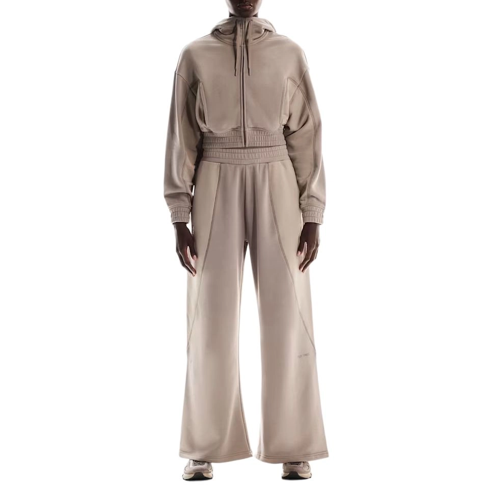 On x FKA twigs Club SS25