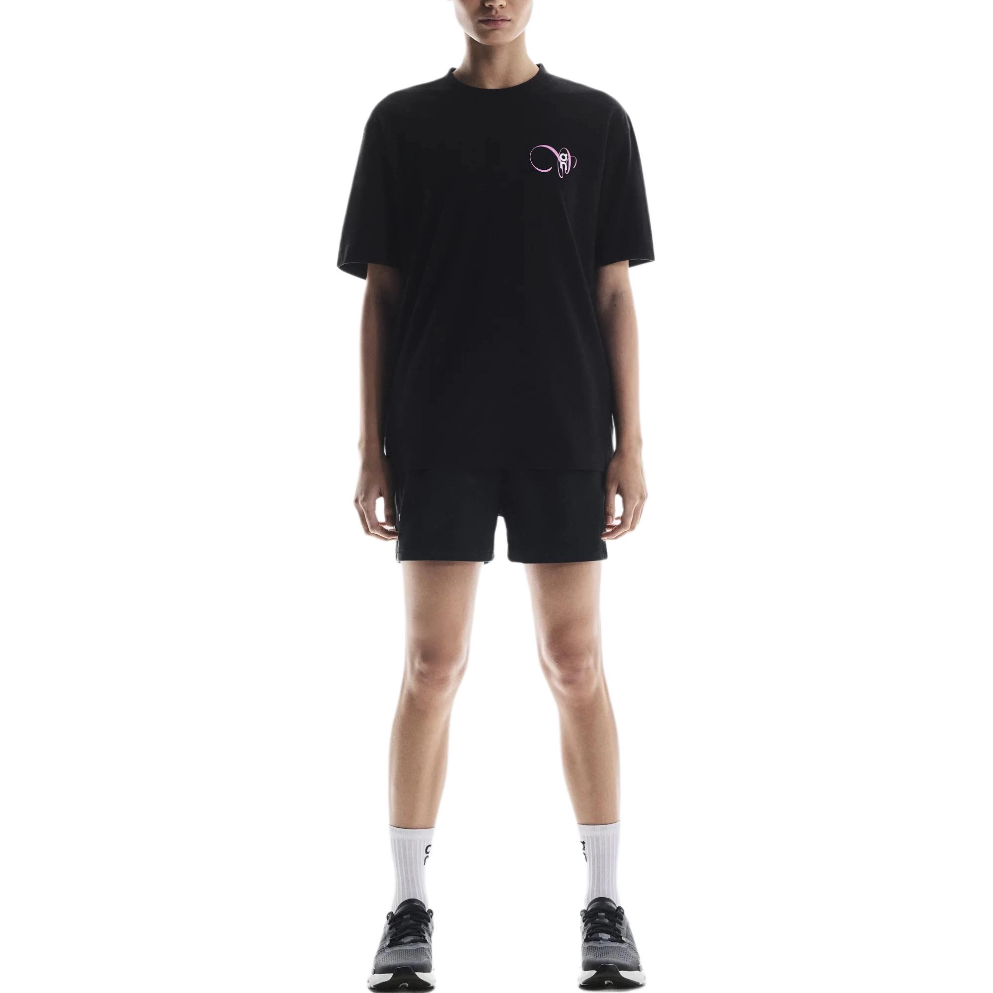 On Club-T Graphic T