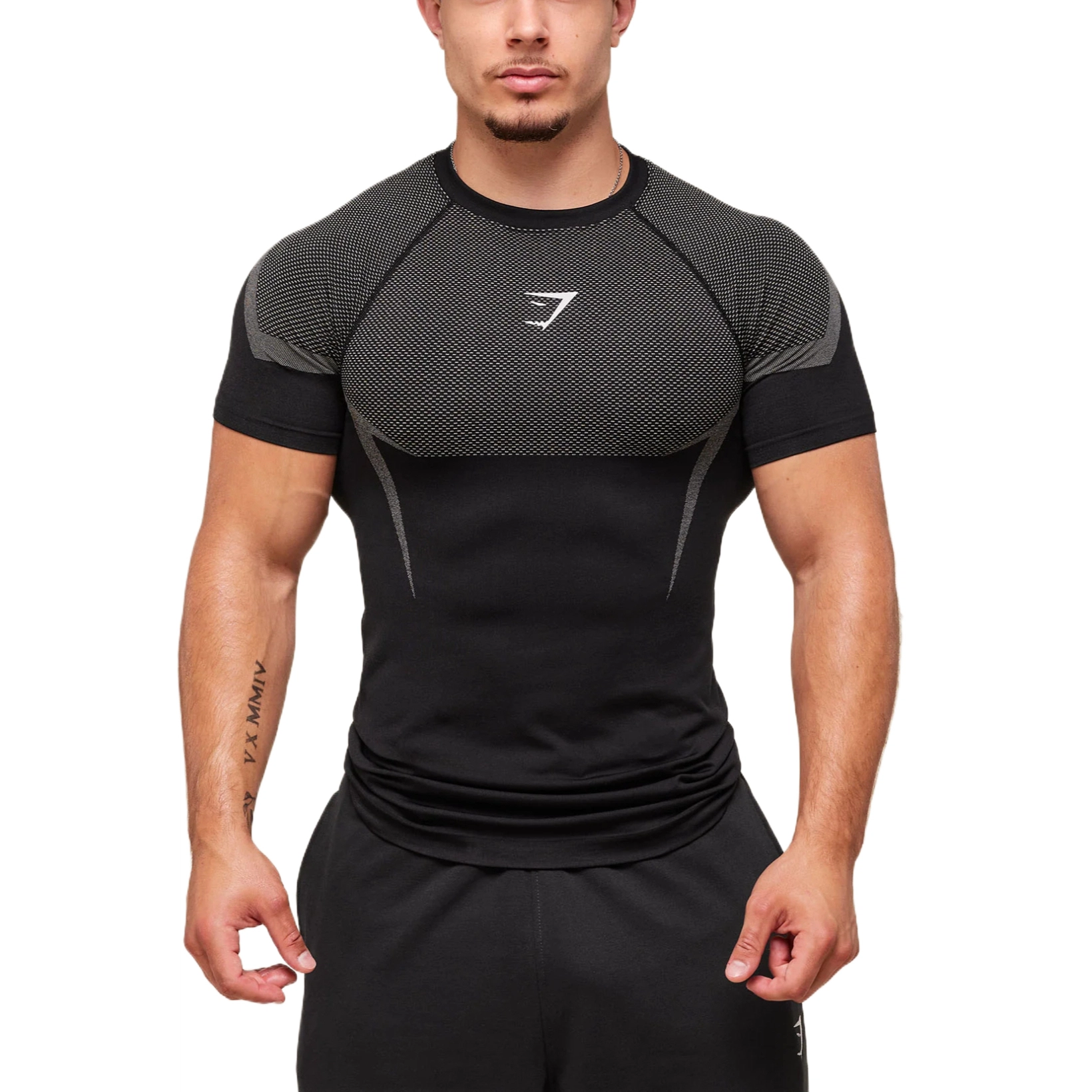 GYMSHARK T