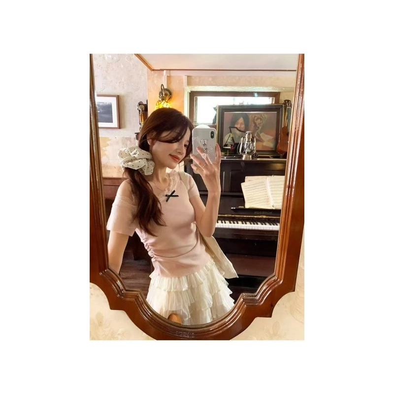 依钗 时尚蕾丝拼接斜肩短袖针织衫洋气纯欲蝴蝶结截短上衣 女款