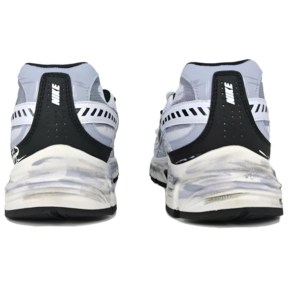 Nike Initiator