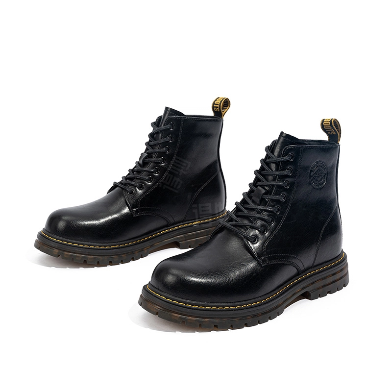 Lee Cooper