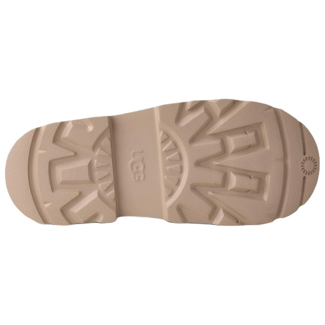 UGG Chukka Lug