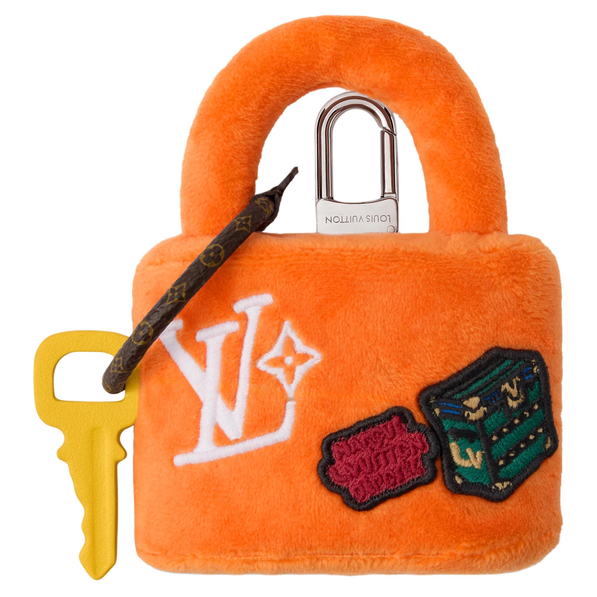 LOUIS VUITTON x Nigo