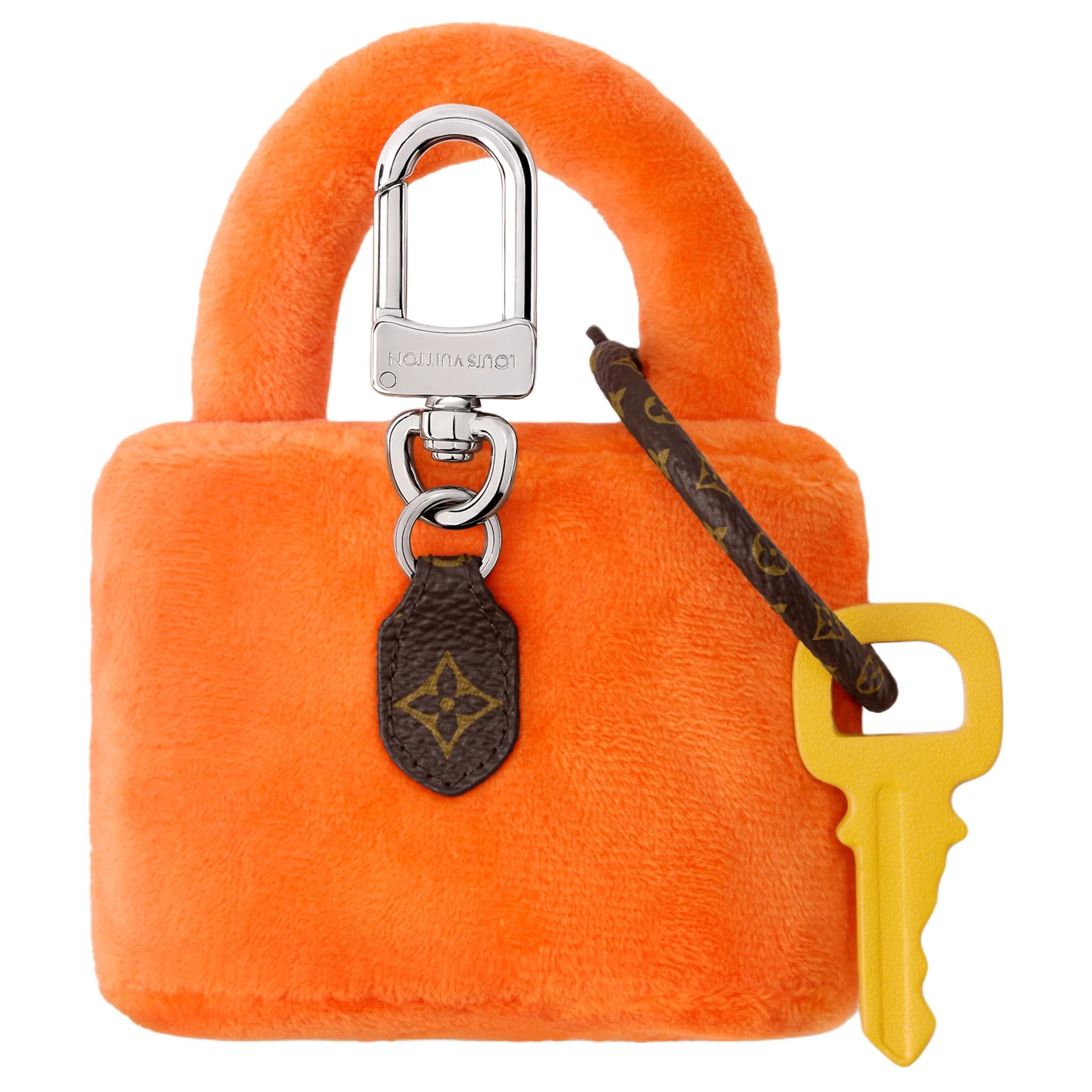 LOUIS VUITTON x Nigo