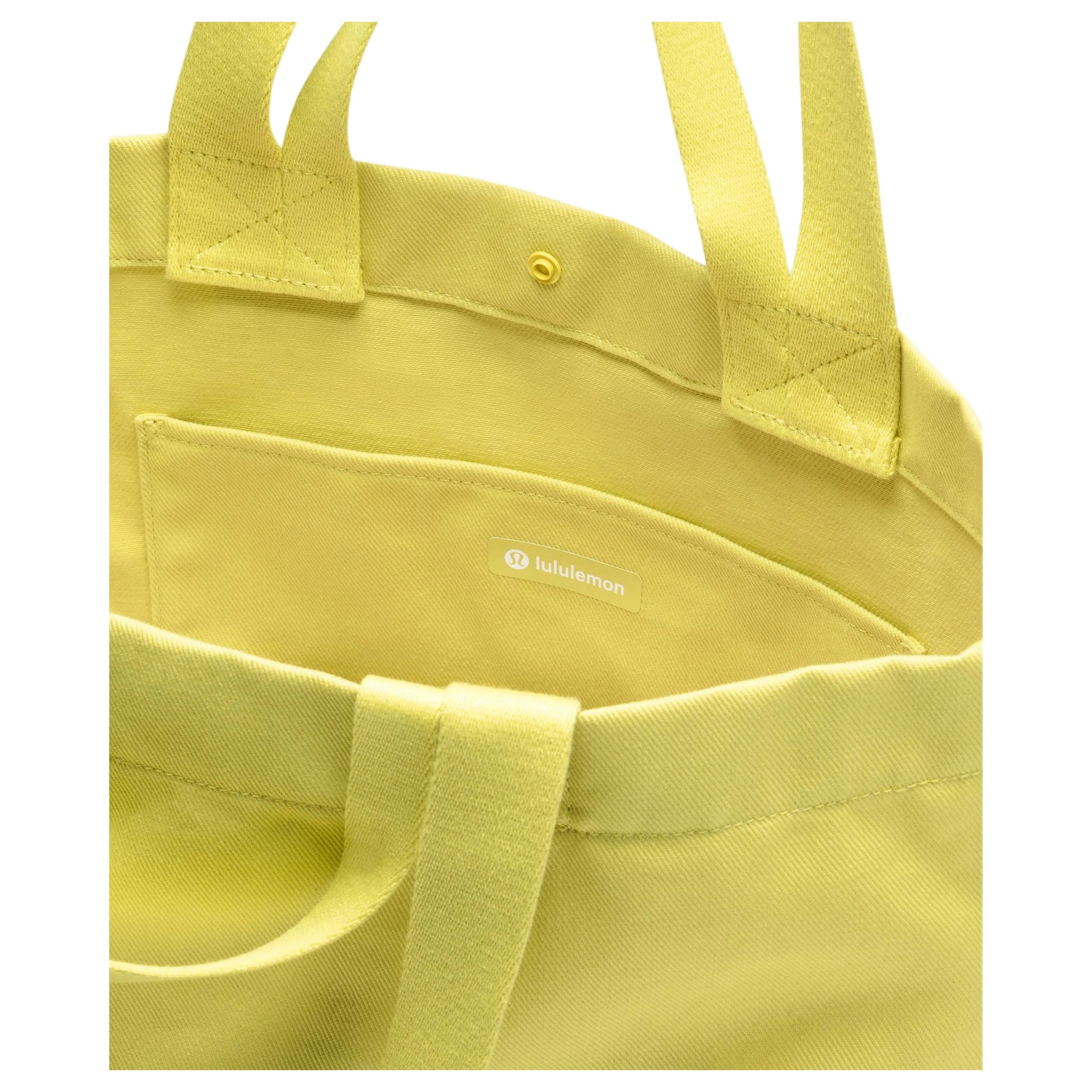 lululemon Double-Handle 17L Tote